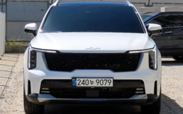 뉴쏘렌토 중고차 더 뉴 쏘렌토 4세대 가솔린 2.5T 2WD 노블레스 매물 사진 3 - 2023/09 15,623km